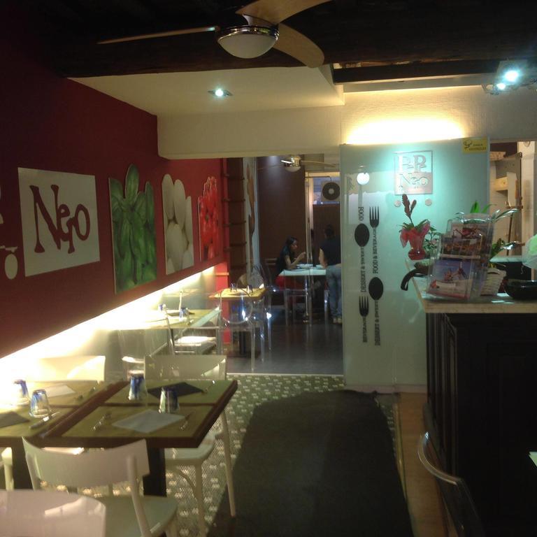 Via Colombo Holiday Rooms La Spezia Bagian luar foto
